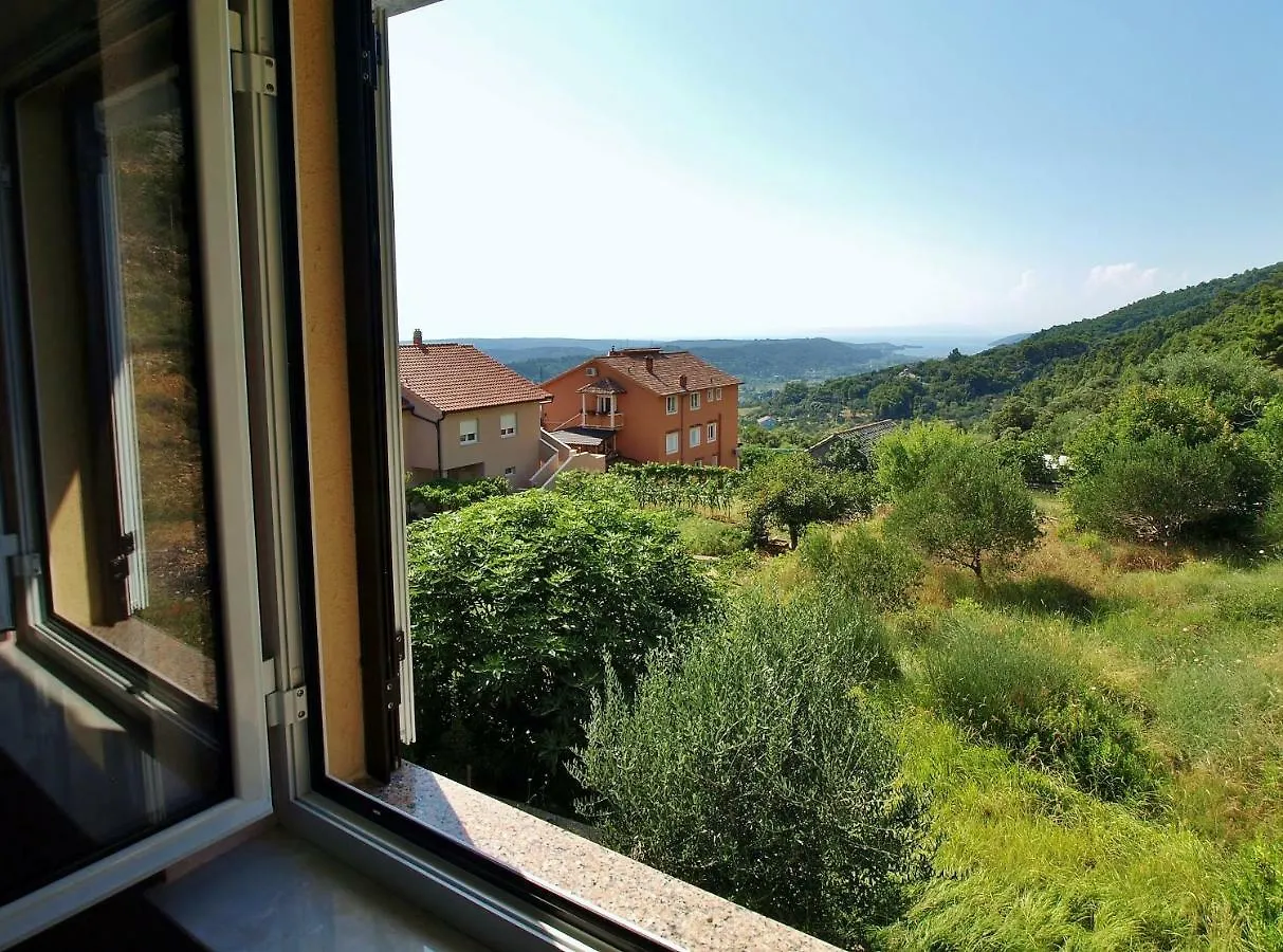 Apartman Apartmani Andelo I Ruzica Mundanije